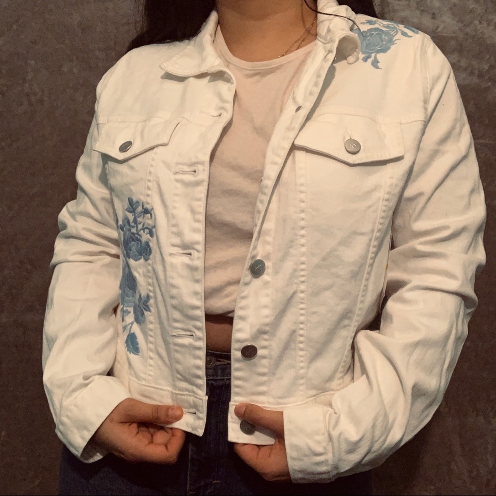 🌿 karen kane white jean jacket